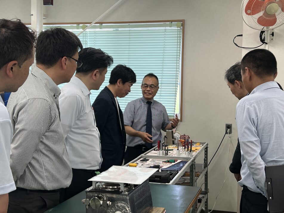 【安全衛生推進委員会】安全衛生事業所視察を実施しました。